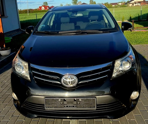 Toyota Avensis cena 33800 przebieg: 216965, rok produkcji 2014 z Sulęcin małe 46